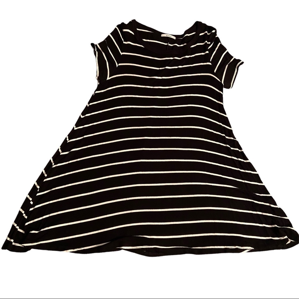 Acemi black & white striped tunic tee
